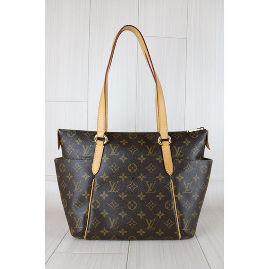 Good ( Rank AB)| LV Monogram Totally PM Tote Bag|S25120701