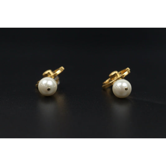 Include Authentic Detective Certificate of Authenticity|Very Good ( Rank A) |CHANEL 96A 18K Gold Plating Pearl Earrings Made In 1996 Year|25122304