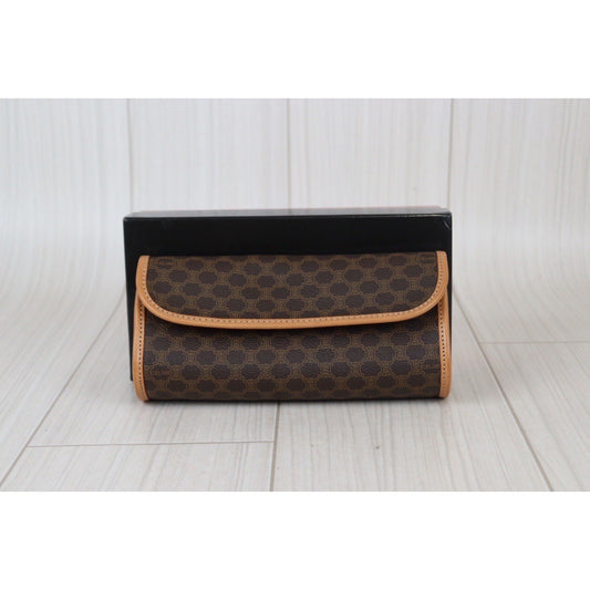 Rank A| CELINE Macadam Pouch |23080313