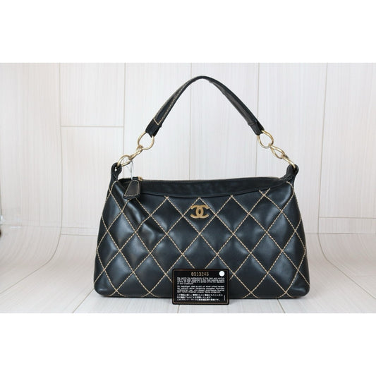 Good ( Rank AB)|CHANEL Hobo Calf Leather Shoulder Bag Made In 2003~2004Year|W24090501