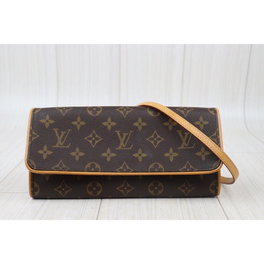 Good ( Rank AB)| LV Monogram Pochette Twin GM Shoulder Bag|VT25030110
