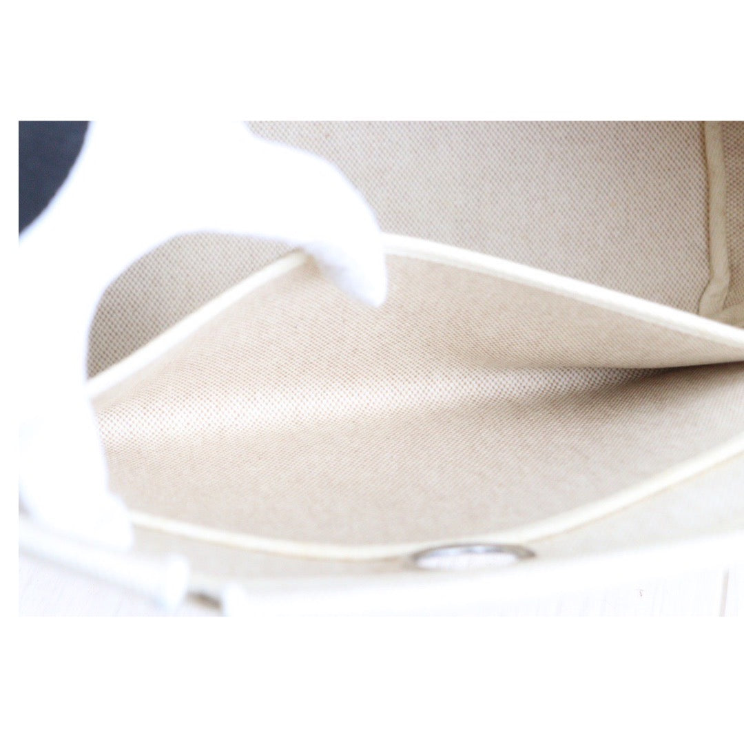 Wholesale|Rank AB |23092710