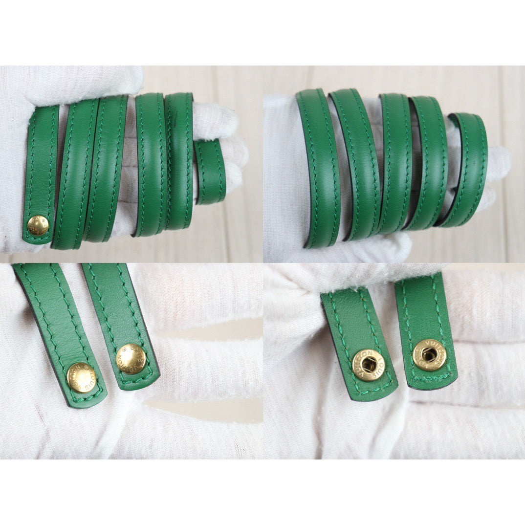 Rank A| LV Epi Shoulder Bag Clutch Bag Green|23121608