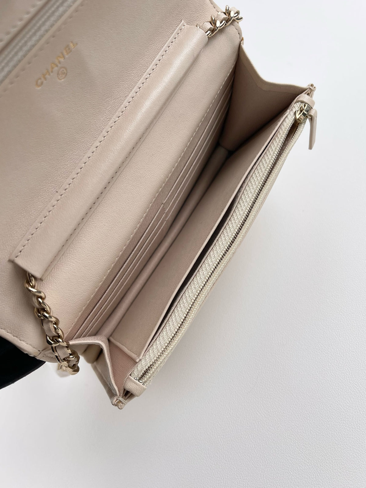 Include Entrupy Certificate of Authenticity|Very Good ( Rank A) |CHANEL Lambskin Beige WOC Chain Bag