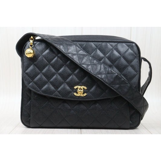 Good ( Rank AB)| CHANEL Caviar Skin Leather Calf Leather Camera Bag Shoulder Bag Black Made in 1991-1994Year |W24120910