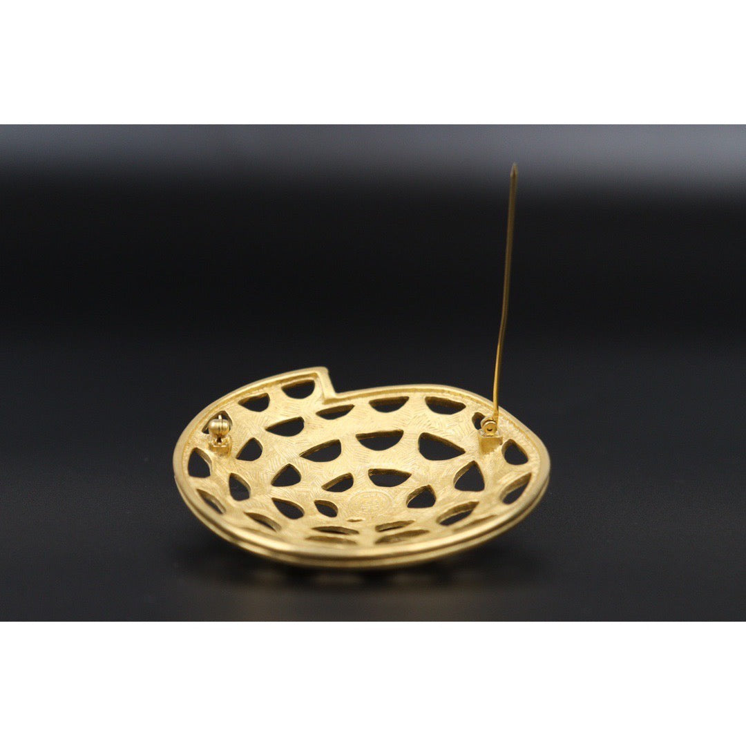 Very Good ( Rank A) | Givenchy Vintage Gold Brooch |Q24041502