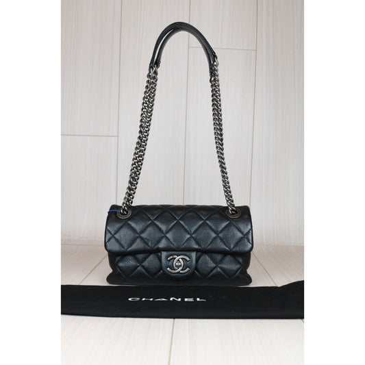 Rank A| CHANEL Matrasse Lamb Skin Single Flap Bag Made in 2014-2015Year|S24071001
