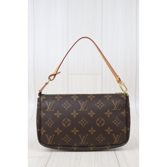 Rank AB | LV Monogram Pochette Accessoires Vintage Model |V24071113