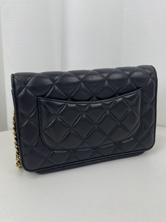 CHANEL Matrasse Lamskin WOC Chain Shoulder Bag