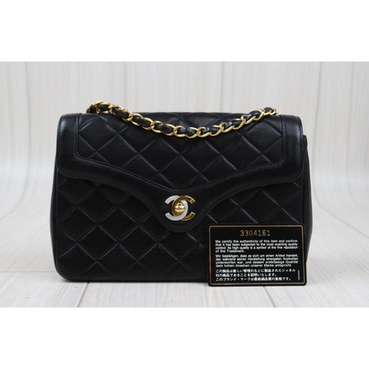 Rank AB | CHANEL Paris Limited Series Matrasse Classic Flap 21 Shoulder Bag Black Made In 1994-1996Year|24040501