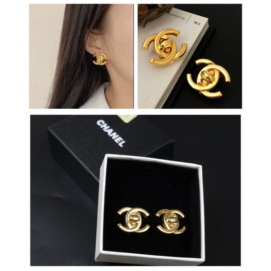 Very Good ( Rank A)|CHANEL Vintage 18K Gold Plating Earrings Made In 1996 Year |25032706