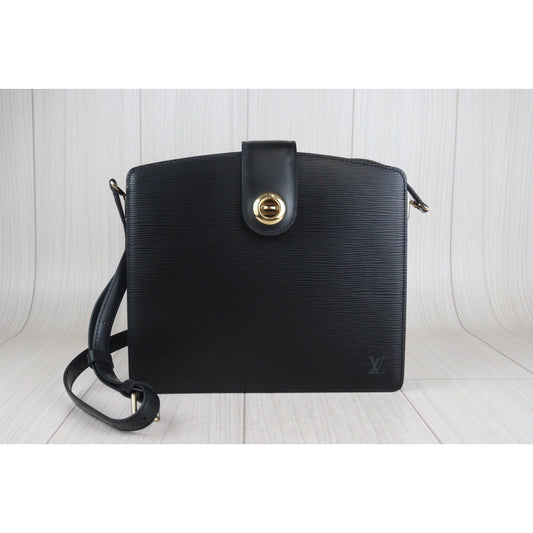 Rank A| LV Epi Shoulder Bag Black|23090720