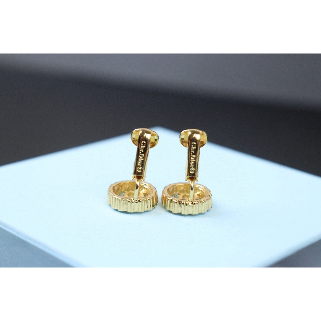 Very Good ( Rank A)| Dior CD Earring Gold Plated|24072508