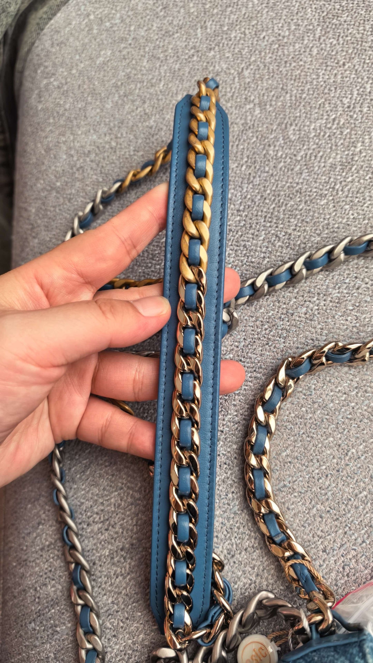 First installment 1/4| CHANEL Matrasse Chain Demin Blue 19Bag Shoulderbag