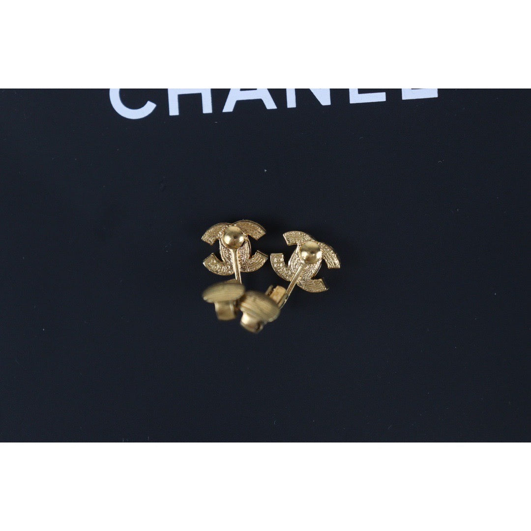 Rank A |CHANEL COCO Mark Diamond Vintage Earrings |23092624