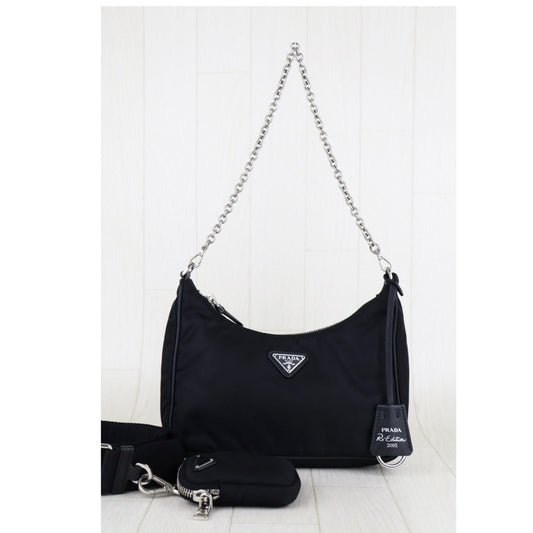 Very Good ( Rank A)| PRADA Re-Edition 2005 Re-Nylon Shoulder Bag |S24111227