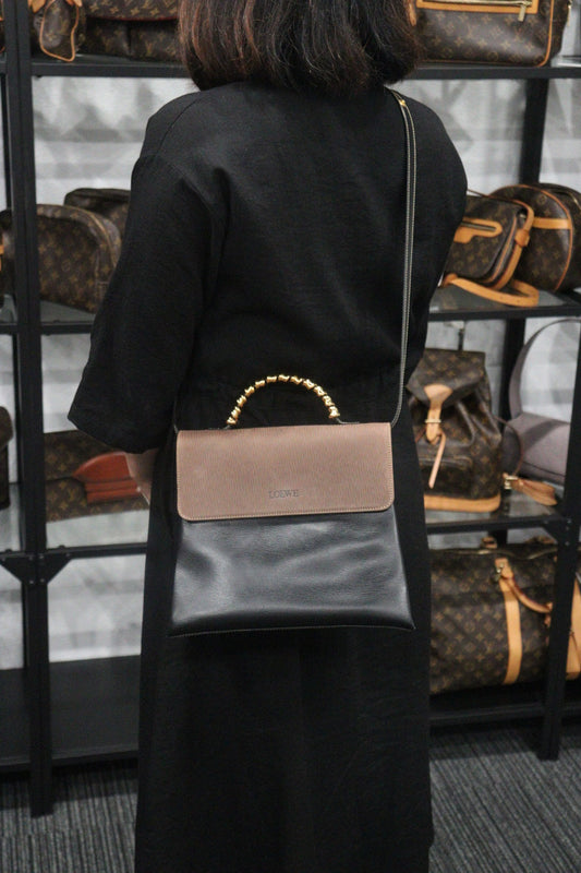 Rank A | Loewe Belasquez Twist Handbag Shoulder Bag |23082611