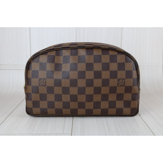 Good ( Rank AB) | LV Damier Cosmetic Pouch|X25061706