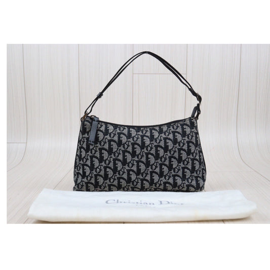 Rank SA | Dior Trotter Shoulder Bag |23121916