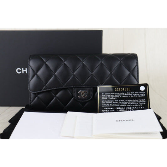 Include Entrupy Certificate of Authenticity|Excellent(Rank SA)|Full Set CHANEL Lamb Skin Black Long Wallet Made In 2016-2017Year|S26060403