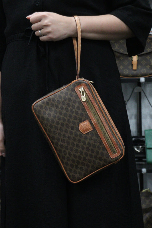 Rank AB| CELINE Macadam Clutch Bag |23121912