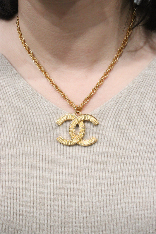 Rank A | CHANEL Vintage Coco Mark Necklace Gold Made In 1993 Year|23110213