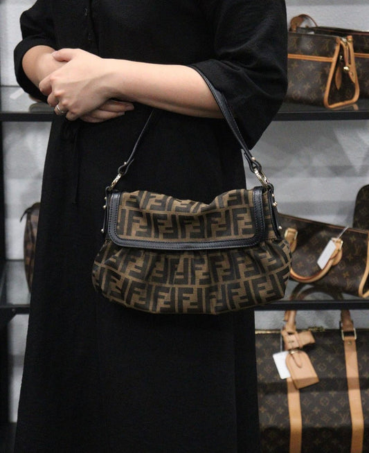 Rank A| FENDI Zucca Mamma Shoulder Bag |23092221