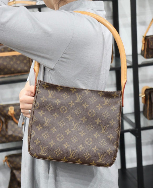 Wholesale|Rank AB|23051803