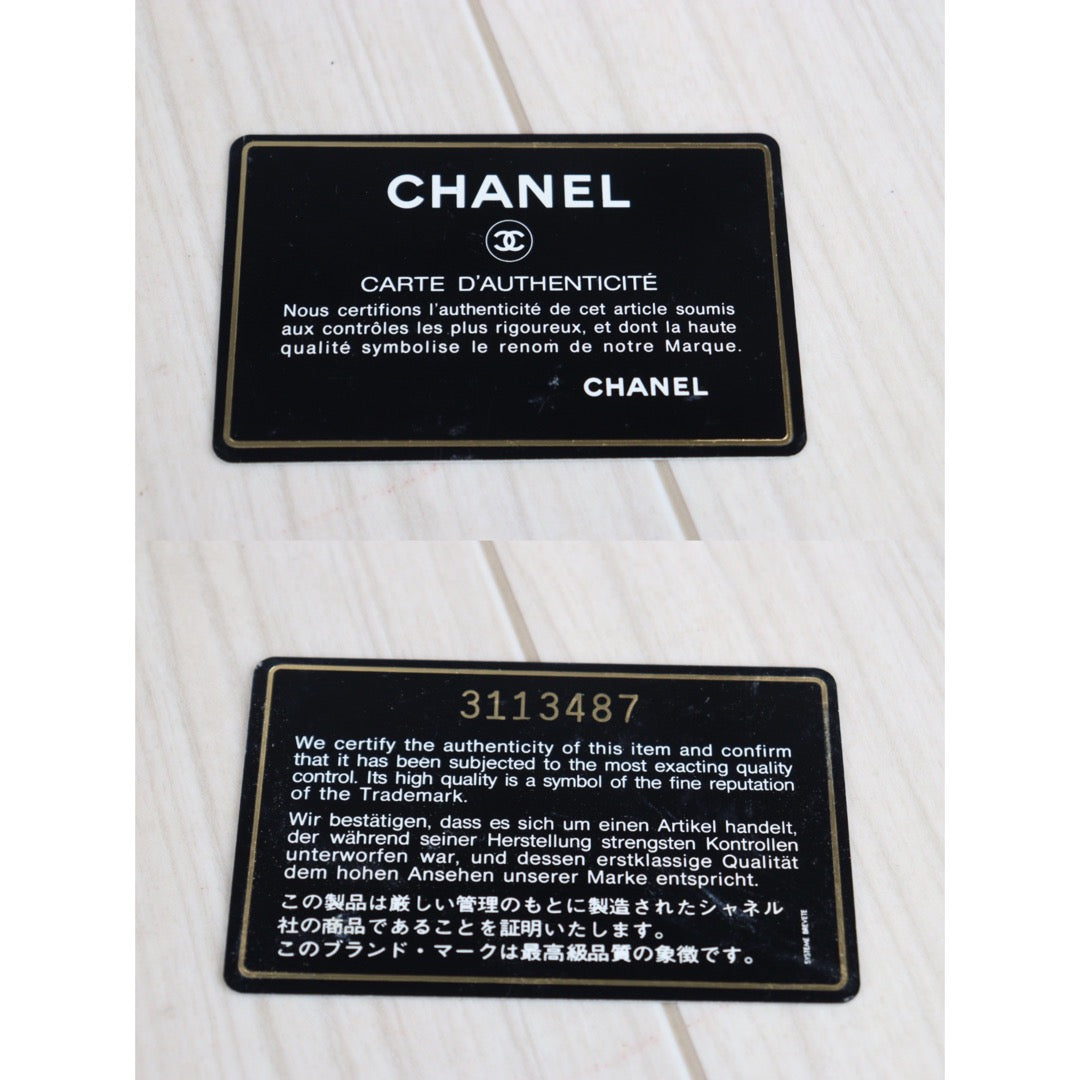 Rank AB |Chanel Caviar Skin Pouch|V23070711