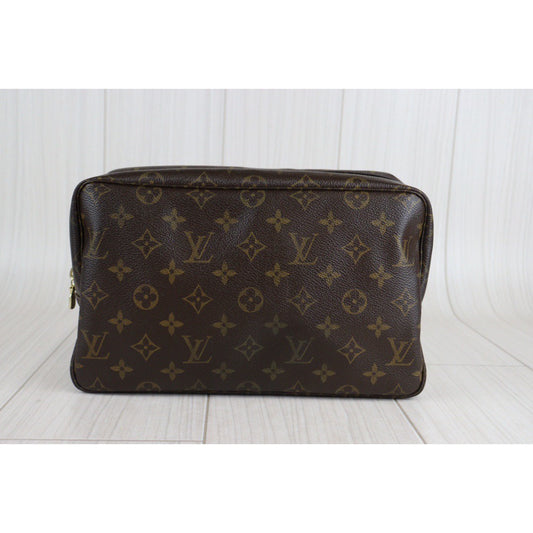 Rank AB | LV Truth Toilet 28 Monogram Makeup Pouch|23071510