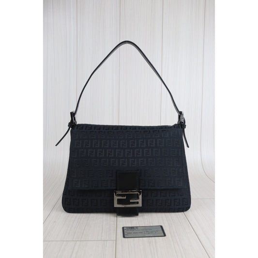 Rank A| FENDI Mamma Baguette Shoulder Bag Black |23072703