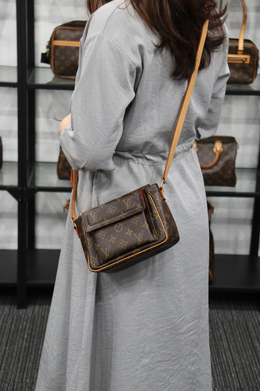 Rank A | LV Monogram Viva cite PM Shoulder Bag |23042802