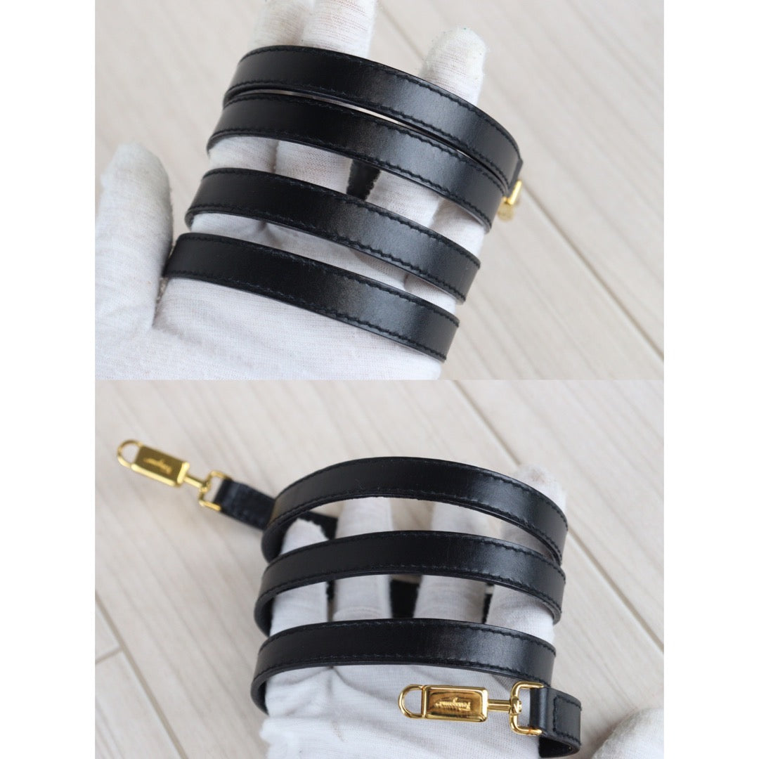 Rank A |Ferragamo Gancini 2WAY Handbag Shoulder Bag| 23071907