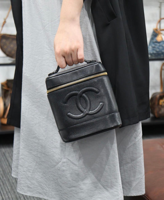 Rank A | CHANEL Caviar Skin Vanity Handbag |23061814
