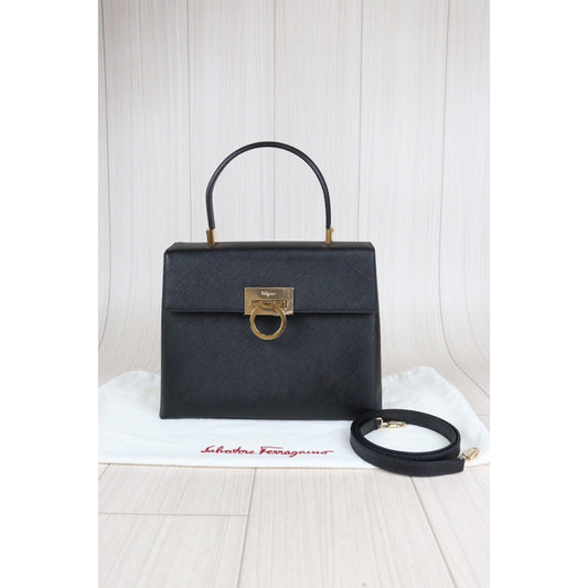 Rank A |Ferragamo Gancini 2WAY Handbag Shoulderbag|23042821