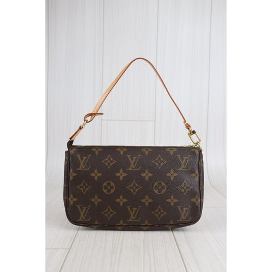Rank A | LV Monogram Pochette Accessoires |V23072005
