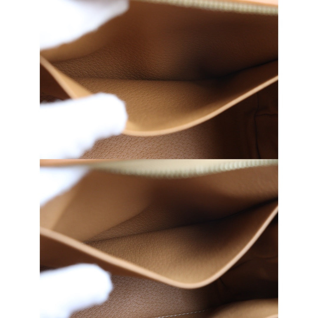 Rank AB | CELINE Macadam Pouch |23060909