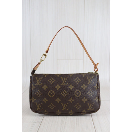 Rank AB | LV Monogram Pochette Accessoires |23071106