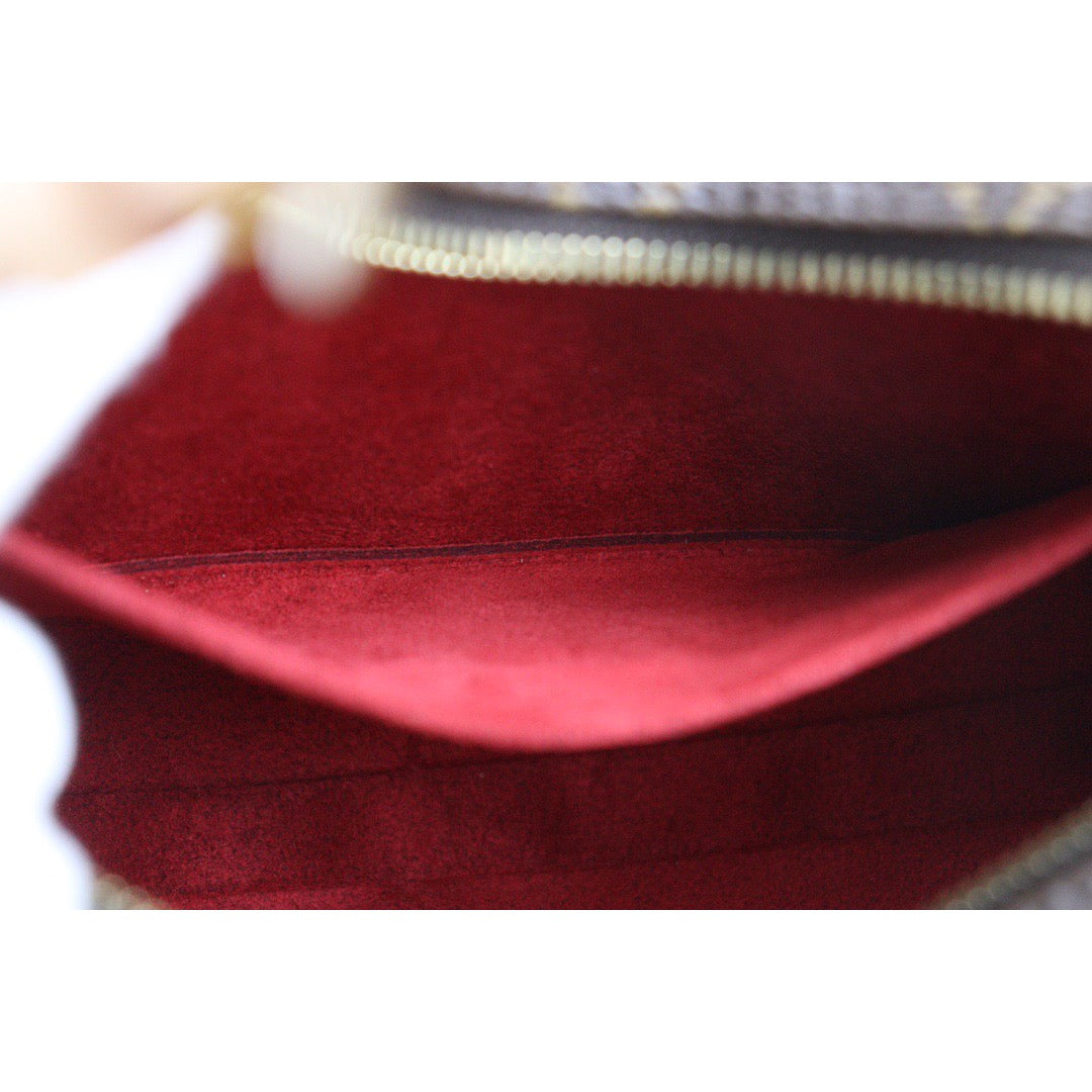 Rank S |LV Monogram Pochette Croissant Shoulder Bag|23071919