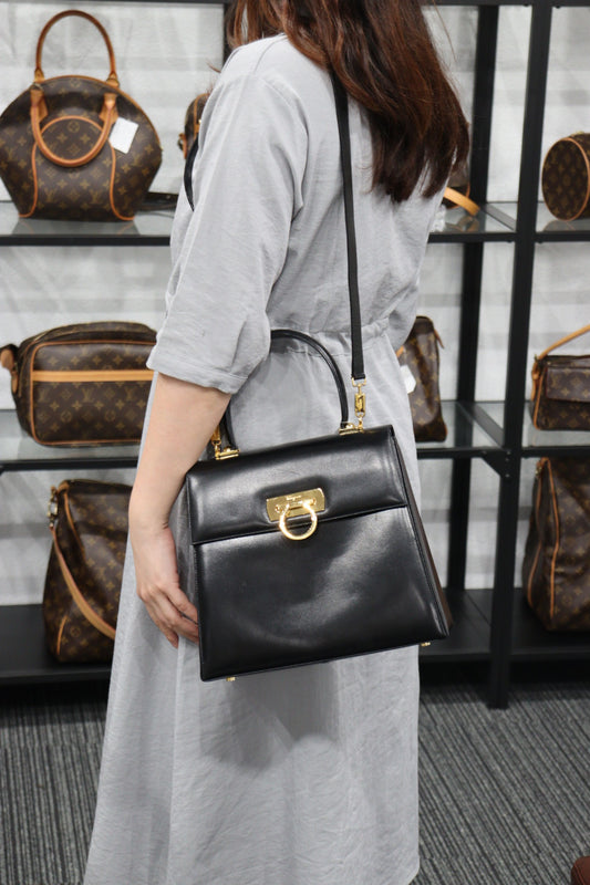 Rank AB |Ferragamo Gancini 2WAY Handbag Shoulderbag|23051208