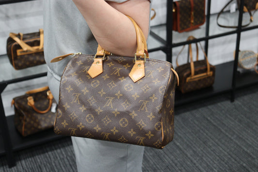 Rank AB | LV Monogram Speedy 25 |23042504