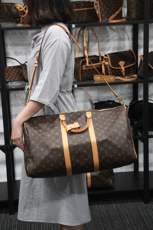 Rank AB | LV Monogram Keypol Bandrière 50 |23070406