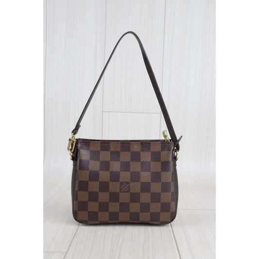 Rank A | LV Damier Truth make up |V23072008