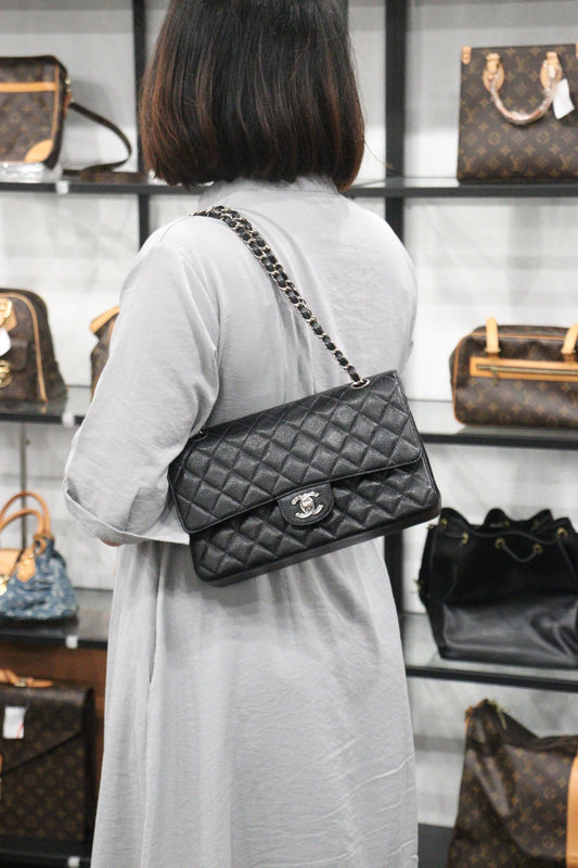 Rank A | CHANEL Matrasse Double Flap 25 Shoulder Bag |23060801