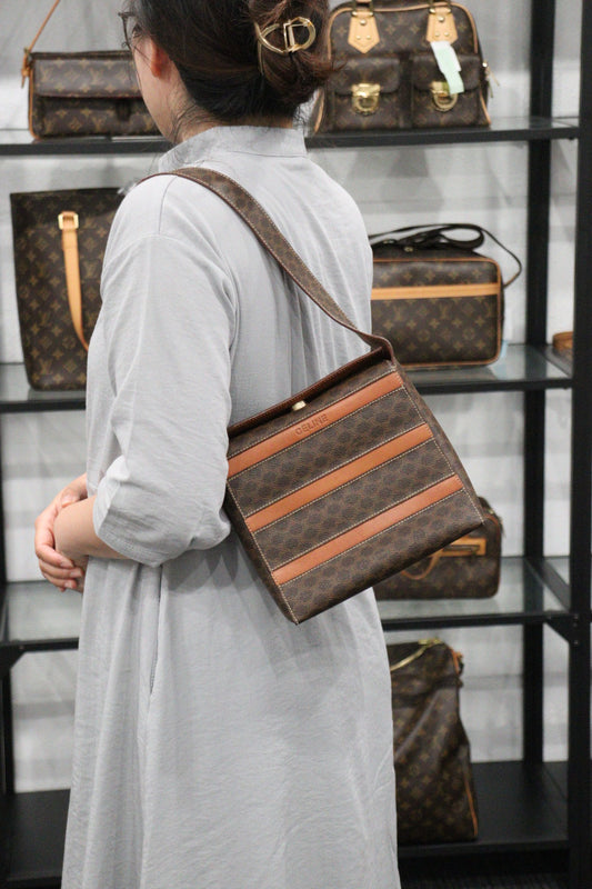 Rank AB | CELINE Macadam ShoulderBag |23052902