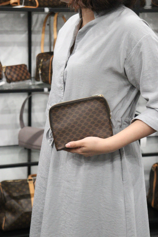 Rank A | CELINE Macadam Pouch |V23070701