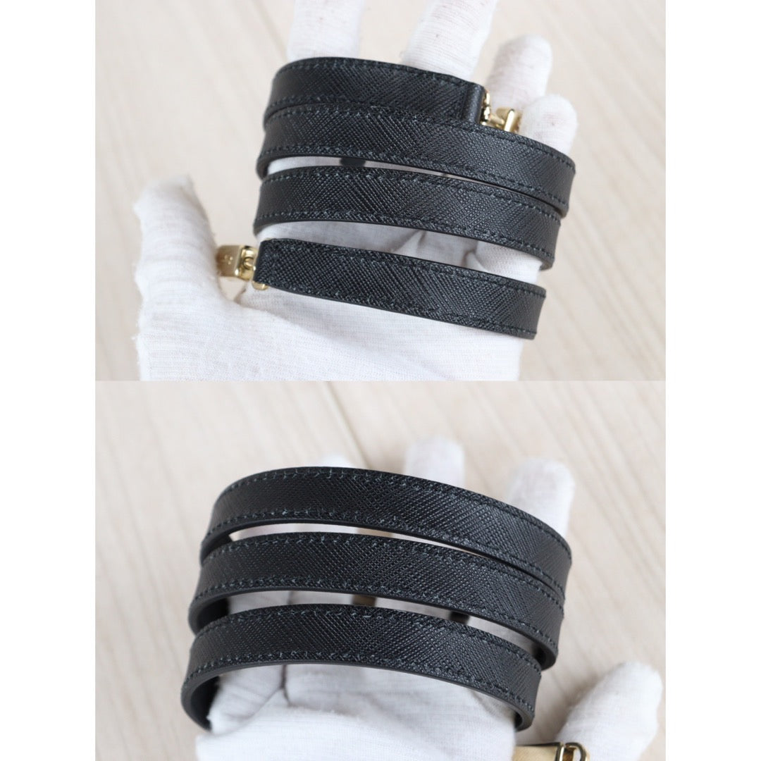 Rank A |Ferragamo Gancini 2WAY Handbag Shoulderbag|23042821