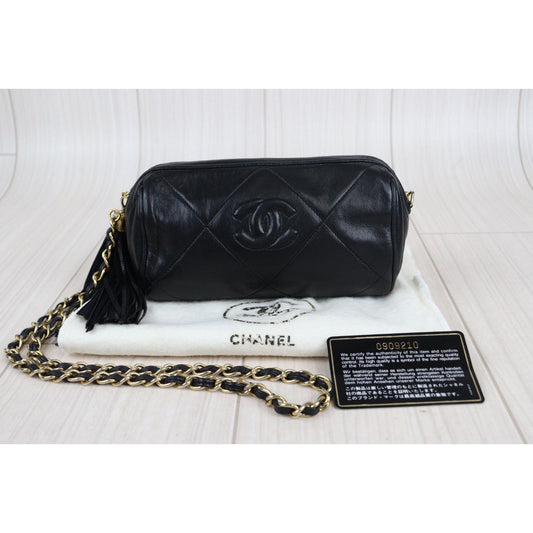 Rank AB | CHANEL Matrasse Lamb leather Shoulder Bag |V23061014