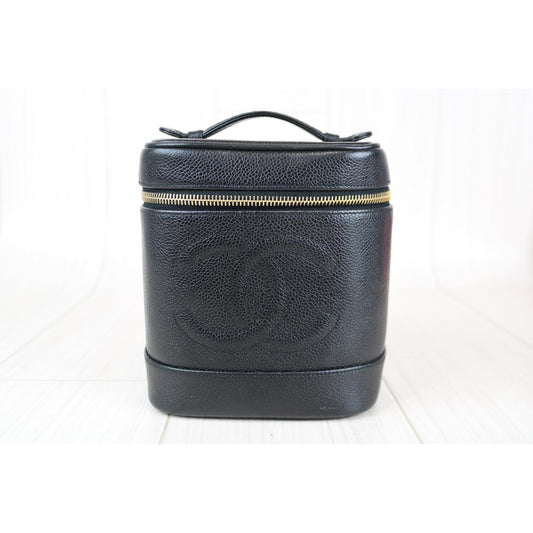 Rank A | CHANEL Caviar Skin Vanity Handbag |081901