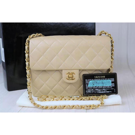 Rank A | CHANEL Matrasse Lamb SkinDouble Flap Double Chain Bag |092405
